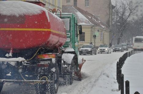 Pregătiri de iarnă: Consiliul Local a aprobat programul şi planul de măsuri pentru deszăpezire
